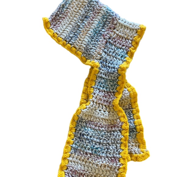 Hand Knit Crochet variegated cap scarf Vintage inspired winter snow hat - Picture 5 of 5